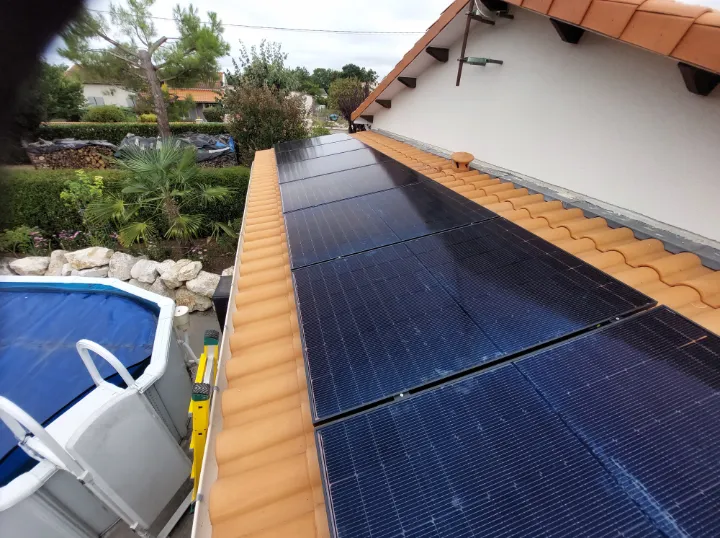 Panneau solaire photovoltaïque Angoulême Soyaux Ruffec, Charente.